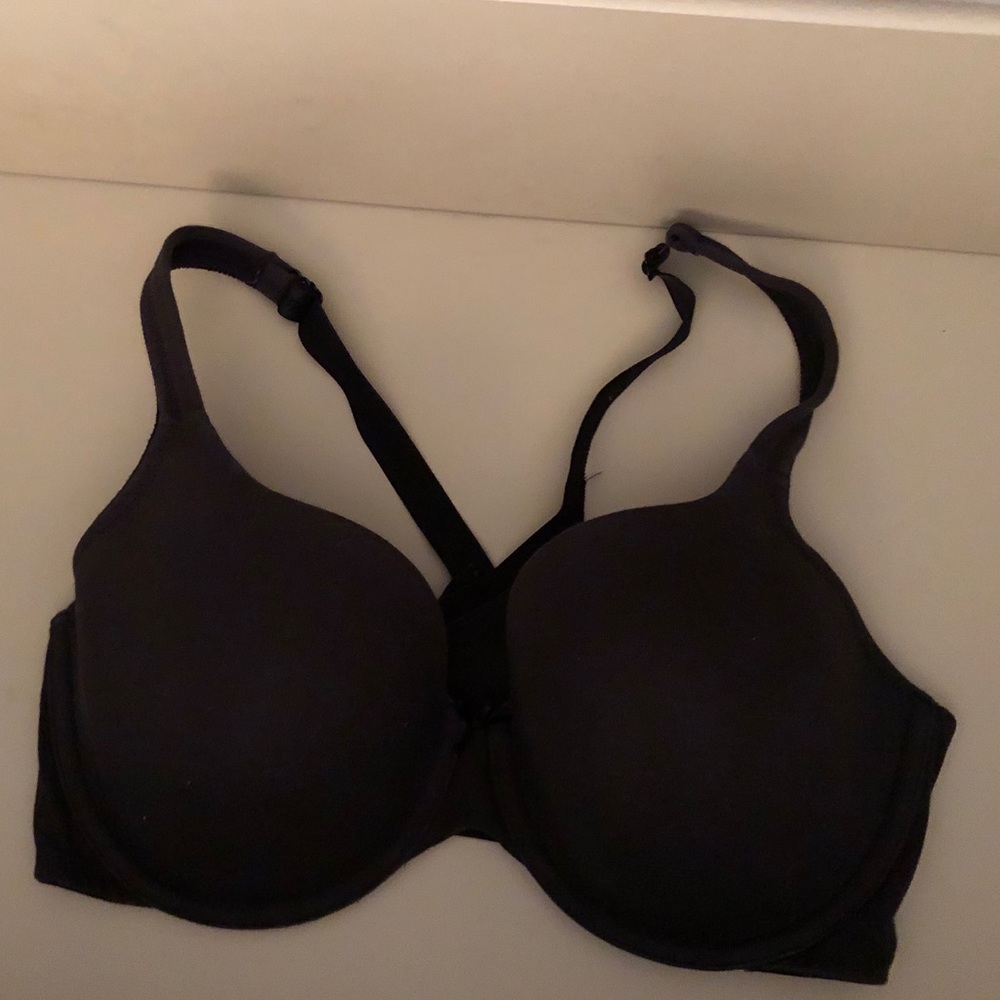 Black tshirt bra